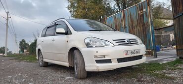 вариянт авто: Toyota Ipsum: 2004 г., 2.4 л, Робот, Газ, Минивэн