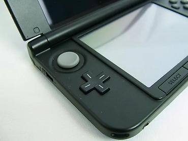 where to sell electronics locally: U ponudi Nintendo 3DS XL konzola, lepo očuvana sa manjim znakovima — 9