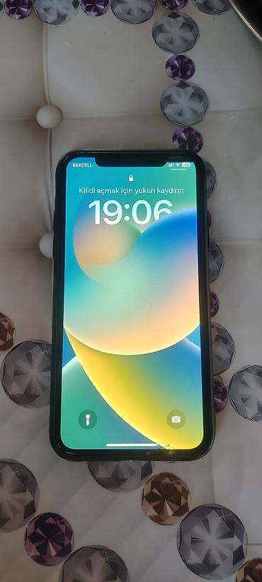 iphone 17 pro ikinci əl: IPhone X, 64 GB, Gümüşü, Face ID — 4