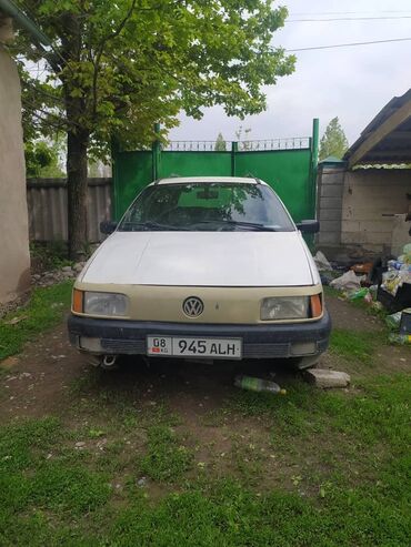 белый пассат: Volkswagen Passat: 1992 г., 1.8 л, Механика, Бензин