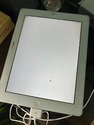 Apple: Apple iPad (bela/ crna maska) sa 30‑pin konektorom za punjenje. - — 8