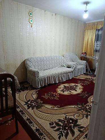 Otaqların uzunmüddətli kirayəsi: Salam Sumqayıt 11 mikrorayon ərazisində menzil köhnə tikilən bina 5 — 7