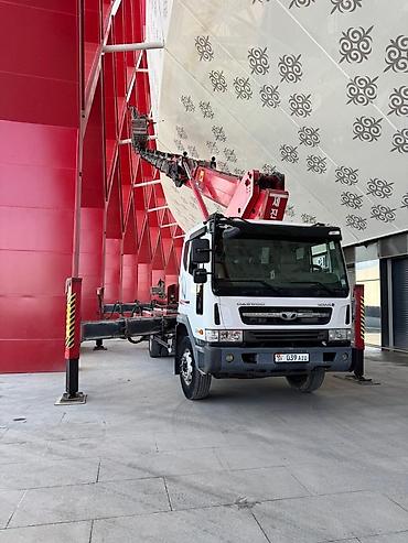 led matrix panel: Автовышка (телескопическая подъемная платформа на шасси грузовика) — 1
