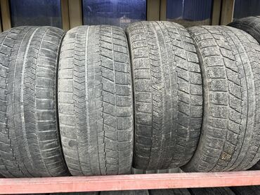 Шины: Шины 225 / 55 / R 17, Зима, Б/у, Комплект, Легковые, Япония, Bridgestone