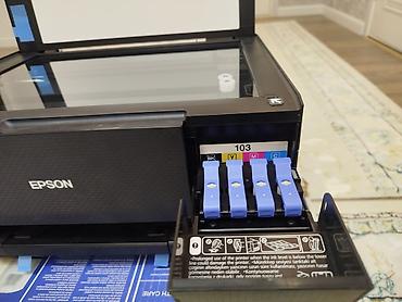 Офисная техника: МФУ Epson EcoTank L3211 - Устройство 3‑в‑1: печать, копирование — 3