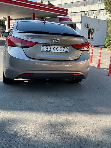 spoiler elantra 2017: Hyundai Elantra: 1.8 l | 2012 il Sedan — 2