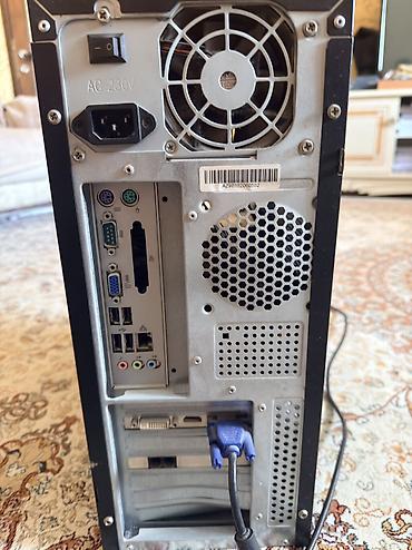 корпус для компьютера: Masaüstü kompüter korpusu (ATX/microATX üçün) - Qarşı panel: 5.25" — 3