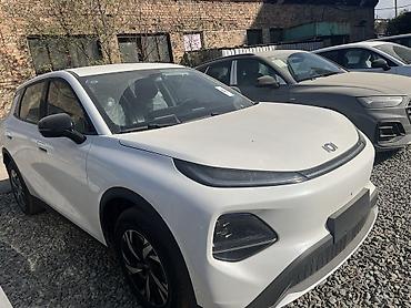geely coolray: Changan Qiyuan Q05: 2026 г., Автомат, Электромобиль, Кроссовер — 7