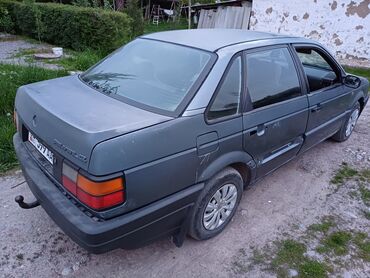 дверные ручки пассат: Volkswagen Passat: 1988 г., 1.8 л, Седан