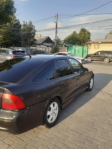 Opel: Opel Vectra: 2002 г., Механика, Бензин — 7