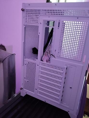 komp: Məhsul: akvaryum kesy Ağ rəngli şüşə panelə malik kompüter korpusu — 4