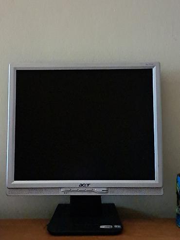 Masaüstü kompüterlər və komponentlər: Acer LCD monitor problemi yoxdur - Ekran ölçüsü: təxminən 19–20 düym — 1