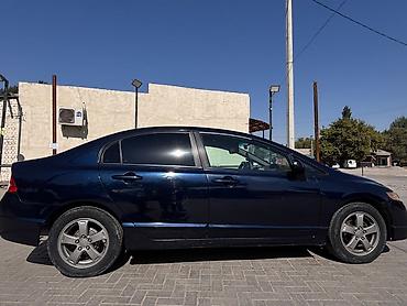 салон на гольф 4: Honda Civic: 2010 г., 1.8 л, Автомат, Бензин, Седан — 5