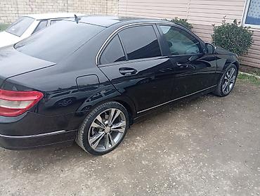 mercede c 250: Mercedes-Benz C 180: 1.8 l | 2008 il Sedan — 8
