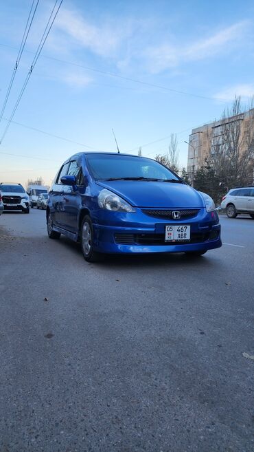 Honda: Honda Fit: 2003 г., 1.3 л, Вариатор, Газ, Хэтчбэк