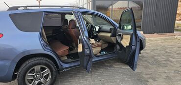 Toyota: Toyota RAV4: 2010 г., Автомат, Газ, Кроссовер — 8
