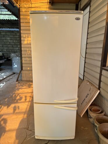 Холодильники: Холодильник Atlant, Б/у, Двухкамерный