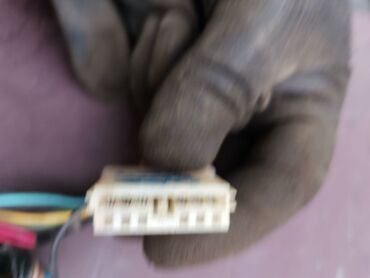 Auto delovi: Instalacija zadnjih štop lampi Lada 2107 Riva br.2. Polovno, očuvano — 7