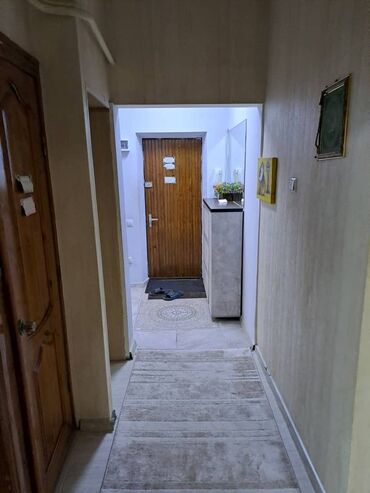 купить трехкомнатную квартиру: 3 комнаты, 82 м², 106 серия, 1 этаж, Евроремонт