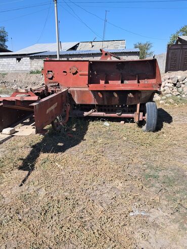 Зерновые сеялки: Трактор Мтз 80. преспадборшик.кыргызстан сейлка хорошем состоянии — 4
