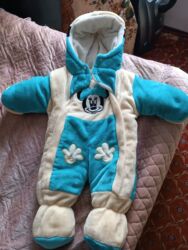 спортивный костюм на девочку: На 1-1.5годика тёплый