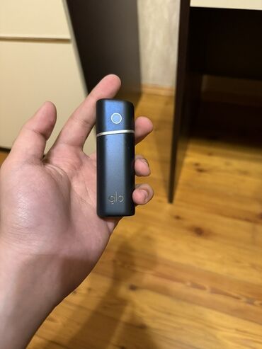 Qəlyan, vayp və aksesuarları: Glo tütün qızdırıcı cihaz - Brend: glo - Rəng: qara - Kompakt və — 2