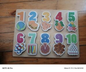 uşaq üçün maqnit lövhə: Uşaq üçün taxta rəqəmli pazl - Material: qalın taxta əsas və taxta