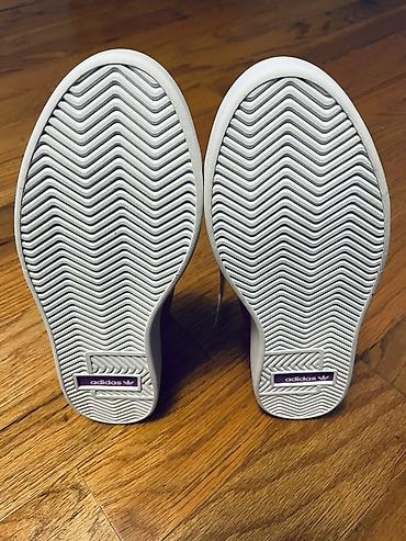 Женская обувь: Adidas Originals krossovka (fuşya rəng)

100% Originaldir! — 7