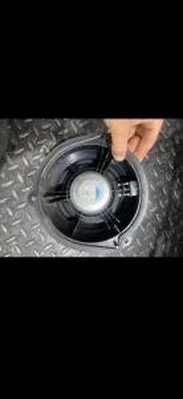 ventilatori plafonski: AUDI Q5 2020 ZVUCNIK 80A035411A | Audi delovi ZEMUN 06******** — 1