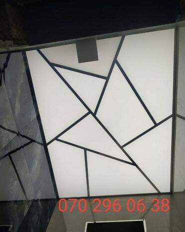 Taxta-şalban: Dekorativ işıqlı tavan paneli – müasir geometrik dizayn