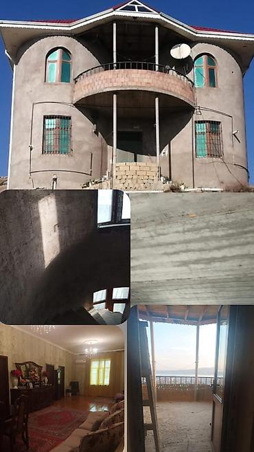 Həyət evləri və villalar: Lökbatan qəsəbəsində 4 sot torpaq sahəsində yerləşən 2 mərtəbəli həyət — 1