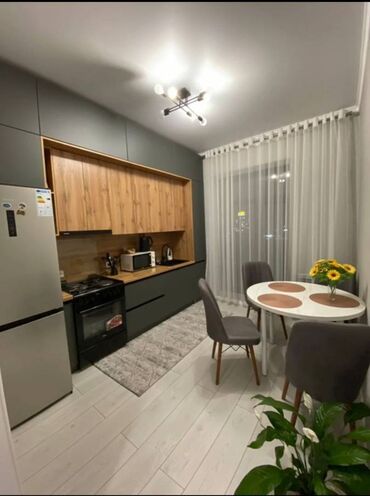 аренда квартир жибек жолу: 1 комната, 36 м², 4 этаж, Дизайнерский ремонт