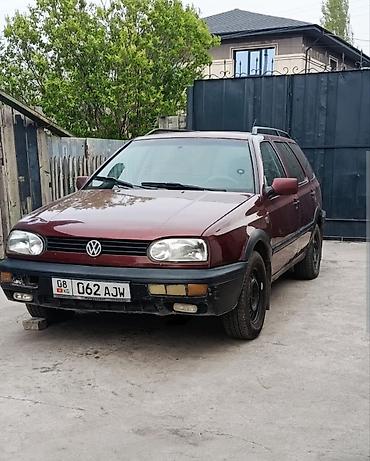 Volkswagen Golf Variant: 1995 г., Механика, Универсал