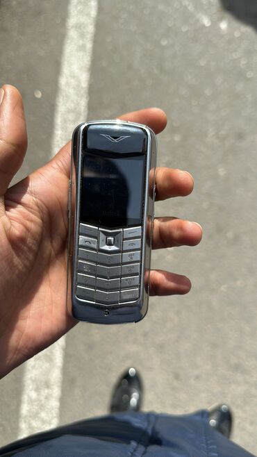 vertu gold: Vertu Constellation, 4 GB, rəng - Qara