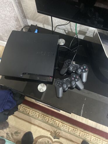 playstation systems: Продаю срочно sonyplaystation 3 slim 2 джойстика с зарядным