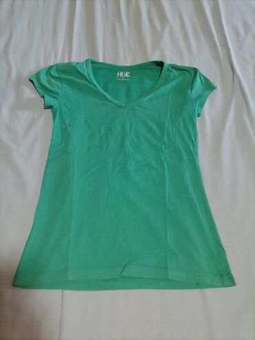 majice realno: Short sleeves T-shirt, M (EU 50), L (EU 52), color - Green, Lycra