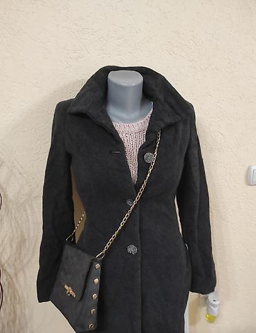 givenchy torba: Elegantan ženski kaput – tamnosiva boja, dužina do kolena. Model sa — 3