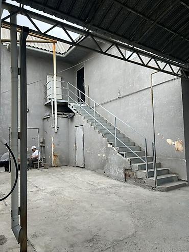 Квартиры: 65 м², С мебелью частично — 2