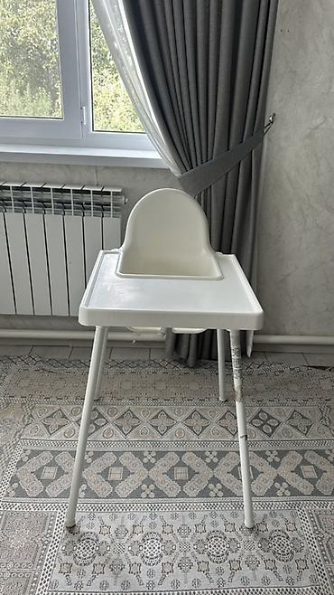 глад: Детский стульчик от IKEA для кормления с большим съемным столиком. - — 1