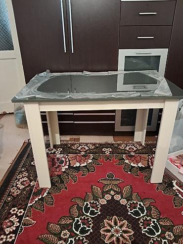mətbəx dolab: Mətbəx stolu təzədir Stolun eni: 70sm Uzunu:110 sm Ünvan: sumqayıt — 1