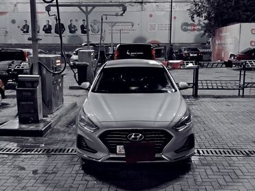 купить машину в рассрочку: Hyundai Sonata: 2017 г., 2 л, Автомат, Газ, Седан