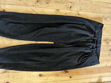 Xs-S razmer 3-4 dəfə geyilib qış üçün - Məhsul: Qadın şalvarı - Model lalafo.az -da Xs-S razmer 3-4 dəfə geyilib qış üçün - Məhsul: Qadın şalvarı - Model