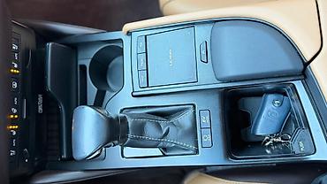 Lexus: Lexus ES: 2020 г., 2.5 л, Гибрид — 12