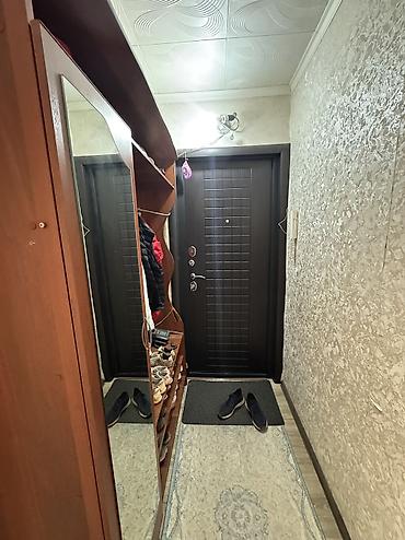 продаю квартира киркомстрой: 3 комнаты, 58 м², 104 серия, 2 этаж — 8
