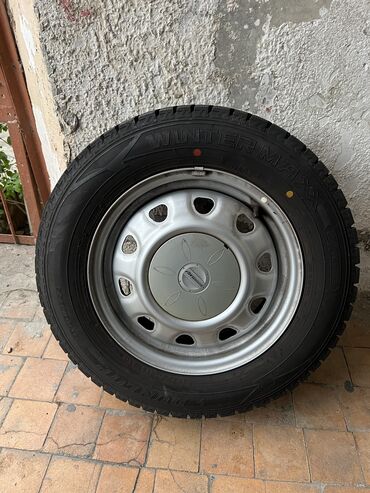 175 70 13 teker: Dunlop 4 fesil tekerlerdi Tekerler tep tezedir demey olarki surulmeyib