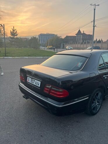 электронный машине: Mercedes-Benz E-Class: 1999 г., 4.3 л, Автомат, Бензин, Седан