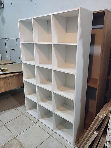 Ofis mebeli: Ofis sened refleri hundurluk 180 sm Eni 120 sm Derinlik 30 sm Refler — 3