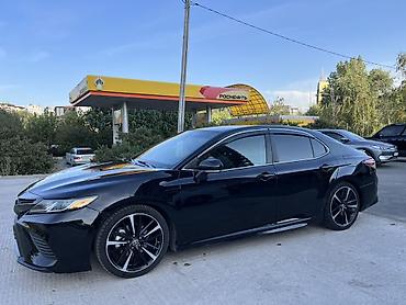 rav 4 2002: Toyota Camry: 2018 г., Бензин, Седан — 4