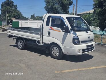срочно продается авто: Hyundai Porter: 2019 г., 2.5 л, Механика, Газ, Van