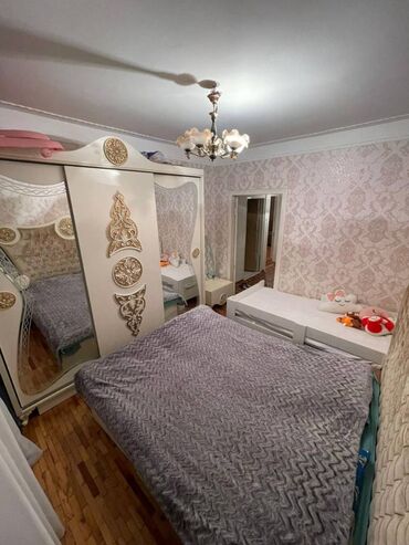 Uzunmüddətli kirayə mənzillər: Neftçilər metrosunun çıxışında, 9 mərtəbənin,1-ci mərtəbəsində, 2 — 3